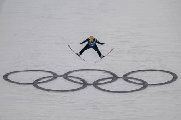 OLYMPICS - Winter Olympic Games, Olympische Spiele, Olympia, OS Milano Cortina 2026 VAL DI FIEMME,ITALY,09.FEB.26 - OLYMPICS, NORDIC SKIING, NORDIC COMBINED, Ski jumping, Skispringen, Ski, nordisch Winter Olympic Games Milano Cortina 2026, normal hill, training, men. Image shows Vinzenz Geiger (GER).  GEPAxpictures xOliverxLerch