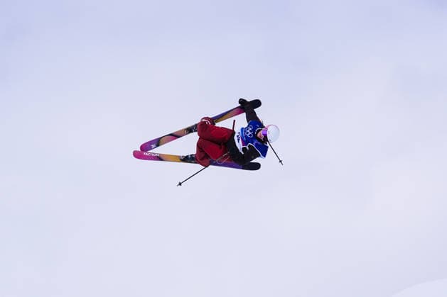 09 02 2026, Livigno, Snow Park, Winter Olympics: Women s Freeski Slopestyle Final, 26 Naomi Urness (Canada) Livigno Snow Park Lombardy Italy *** 09 02 2026, Livigno, Snow Park, Winter Olympics Women s Freeski Slopestyle Final, 26 Naomi Urness Canada Livigno Snow Park Lombardy Italy Copyright: xJustPictures.ch JarixPestelaccix jp-en-JaPe-DSC05233-20260209