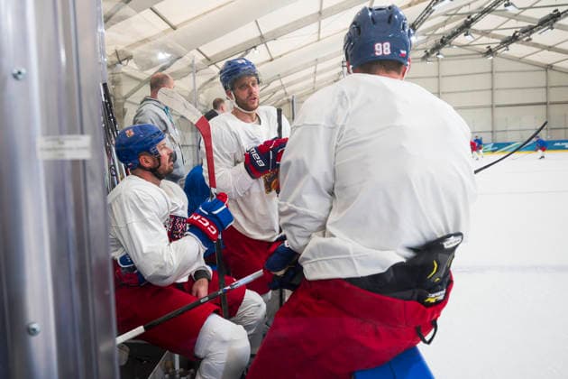 From left Czech Tomas Hertl, David Pastrnak, Martin Necas in action during the training session during the Milano Cortina 2026 Winter Olympic Games, Olympische Spiele, Olympia, OS in Milan, Italy, on February 9, 2026. (CTKxPhoto MichalxKamaryt) CTKPhotoP2026020905530  CTKPhotoP2026020905530
