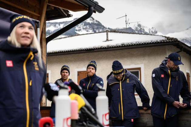 260209 Coach Anders Högberg, Team manager Anders Byström, Ida Ingemarsdotter and Stefan Thomson behind Jonna Sundling of the Swedish national cross-country skiing team at a press meet during day 3 of the 2026 Winter Olympics on February 9, 2026 in Val di Fiemme. Photo: Maxim Thore BILDBYRAN kod MT MT0967 skidor cross-country skiing langrenn Olympic Games, Olympische Spiele, Olympia, OS olympics winter olympics os ol olympiska spel vinter-os olympiske leker milano cortina 2026 milan cortina 2026 milano cortina 2026 olympic games milano cortina 2026 winter olympic games milano cortina-os milano cortina-ol vinter-ol 3 bbeng sverige pressträff *** 260209 Coach Anders Högberg, Team manager Anders Byström, Ida Ingemarsdotter and Stefan Thomson behind Jonna Sundling of the Swedish national cross country skiing team at a press meet during day 3 of the 2026 Winter Olympics on February 9, 2026 in Val di Fiemme Photo Maxim Thore BILDBYRAN kod MT MT0967 skidor cross country skiing langrenn olympic games olympics winter olympics os ol olympiska spel vinter os olympiske leker milano cortina 2026 milan cortina 2026 milano cortina 2026 olympic games milano cortina 2026 winter olympic games milano cortina os milano cortina ol vinter ol 3 bbeng sverige pressträff  Copyright: MAXIMxTHORE BB260209MT070