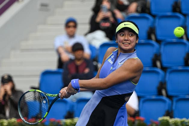 Qatar TotalEnergies Open 2026 - Day Two DOHA, QATAR FEBRUARY 9: Alexandra Eala of the Philippines in action against Tereza Valentova of the Czech Republic in the first round on Day Two of the Qatar TotalEnergies Open, part of the Hologic WTA, Tennis Damen Tour at the Khalifa International Tennis and Squash Complex on February 9, 2026 in Doha, Qatar. Doha Qatar  Copyright: xArturxWidakx originalFilename:widak-qatartot260209_np6bH.jpg