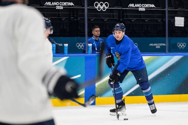 260209 Mikko Rantanen of Finland at an Ice hockey, Eishockey practice session during day 3 of the 2026 Winter Olympics on February 9, 2026 in Milan. Photo: Carl Sandin BILDBYRAN kod CS CS0864 ishockey ice hockey Olympic Games, Olympische Spiele, Olympia, OS olympics winter olympics os ol olympiska spel vinter-os olympiske leker milano cortina 2026 milan cortina 2026 milano cortina 2026 olympic games milano cortina 2026 winter olympic games milano cortina-os milano cortina-ol vinter-ol 3 bbeng finland *** 260209 Mikko Rantanen of Finland at an ice hockey practice session during day 3 of the 2026 Winter Olympics on February 9, 2026 in Milan Photo Carl Sandin BILDBYRAN code CS CS0864 ice hockey ice hockey olympic games olympics winter olympics os ol olympiska spel vinter os olympiske leker milano cortina 2026 milan cortina 2026 milano cortina 2026 olympic games milano cortina 2026 winter olympic games milano cortina os milano cortina ol vinter ol 3 bbeng finland  Copyright: CARLxSANDIN BB260209CS055