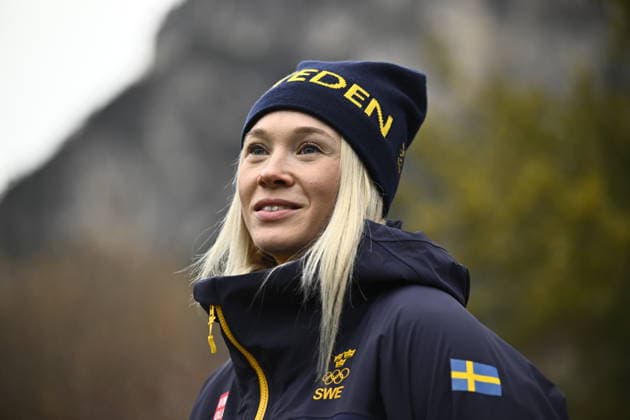 VAL DI FIEMME, ITALY 20260209 Jonna Sundling at a press conference, PK, Pressekonferenz with the Swedish national ski team at the Sweden arena ahead of the women s sprint during the Winter Olympics in Val di Fiemme, Italy. *** The image is included in the SPORTS PACKAGE. For others PAYMENT IMAGE *** VAL DI FIEMME ITALY x10430x *** VAL DI FIEMME, ITALY 20260209 Jonna Sundling at a press conference with the Swedish national ski team at the Sweden arena ahead of the women s sprint during the Winter Olympics in Val di Fiemme, Italy The image is included in the SPORTS PACKAGE For others PAYMENT IMAGE VAL DI FIEMME ITALY x10430x  Copyright: xChristinexOlsson TTx OLYMPICS 2026 SKIING