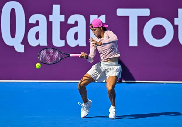 February 9, 2026, Doha, Qatar: Emiliana Arango of Colombia seen in action with Xinyu Wang of China (Not in view) during the round of 64 match at the WTA, Tennis Damen Qatar TotalEnergies Open 2026 tennis tournament at the Khalifa International Tennis Complex.. Xinyu Wang won against Emiliana Arango 6-1, 7-5. Doha Qatar - ZUMAs197 20260209_aaa_s197_063 Copyright: xNoushadxVariyattiyakkalx