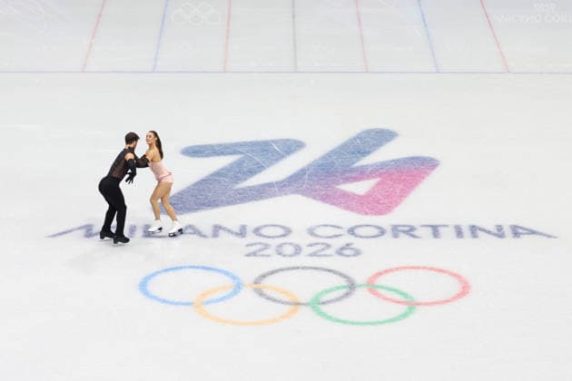 February 9, 2026, Milan, Lombardy, Italy: LAURENCE FOURNIER BEAUDRY and GUILLAUME CIZERON of France practice their Ice Dance Rhythm Dance of the Figure skating, Eiskunstlauf Team Event at the Milano Cortina 2026 Winter Olympic Games, Olympische Spiele, Olympia, OS Olympics 2026: Milano Cortina: Figure Skating Ice Dance Rhythm Dance  - ZUMAc179 20260209_oly_c179_047 Copyright: xMickaelxChavetx