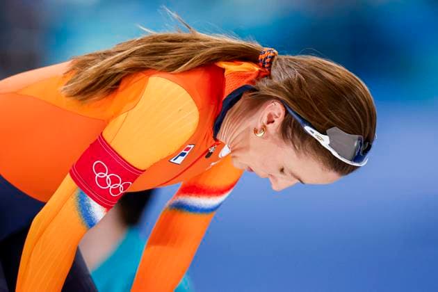 Suzanne Schulting of the Netherlands looks exhausted after Women 1000m, Milano Cortina 2026 Winter Olympics: Day 3, Speed skating, Eisschnelllauf - Milano Cortina 2026 Winter Olympics: Day 3, Milano Speed Skating Stadium, February 9, 2026, Milan, Italy.