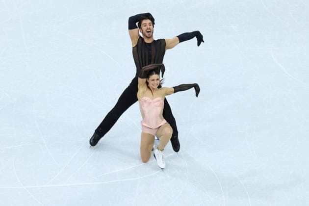 February 9, 2026, Milan, Lombardy, Italy: LAURENCE FOURNIER BEAUDRY and GUILLAUME CIZERON of France practice their Ice Dance Rhythm Dance of the Figure skating, Eiskunstlauf Team Event at the Milano Cortina 2026 Winter Olympic Games, Olympische Spiele, Olympia, OS Olympics 2026: Milano Cortina: Figure Skating Ice Dance Rhythm Dance  - ZUMAc179 20260209_oly_c179_054 Copyright: xMickaelxChavetx