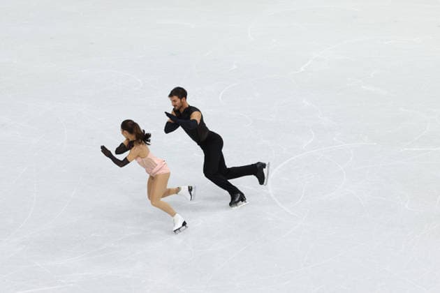 February 9, 2026, Milan, Lombardy, Italy: Ice Dance Rhythm Dance of the Figure skating, Eiskunstlauf Team Event at the Milano Cortina 2026 Winter Olympic Games, Olympische Spiele, Olympia, OS Olympics 2026: Milano Cortina: Figure Skating Ice Dance Rhythm Dance  - ZUMAc179 20260209_oly_c179_057 Copyright: xMickaelxChavetx