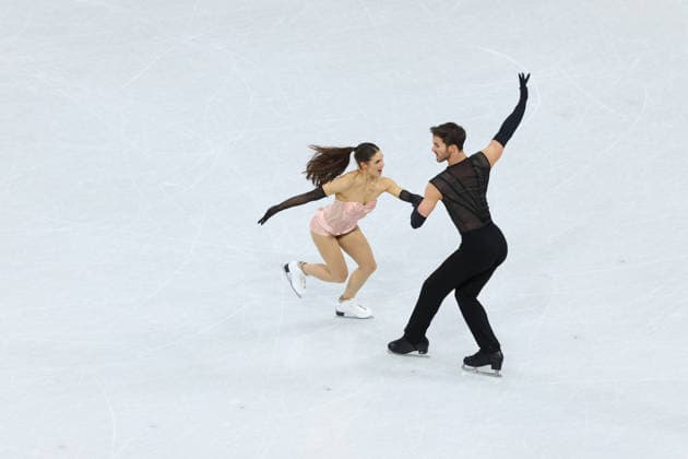 February 9, 2026, Milan, Lombardy, Italy: Ice Dance Rhythm Dance of the Figure skating, Eiskunstlauf Team Event at the Milano Cortina 2026 Winter Olympic Games, Olympische Spiele, Olympia, OS Milan Italy - ZUMAc179 20260209_oly_c179_056 Copyright: xMickaelxChavetx