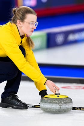 260209 Isabelle Wrana of Sweden competes in a round robin mixed doubles curling semifinal match between Great Britain and Sweden during day 3 of the 2026 Winter Olympics on February 9, 2026 in Cortina. Photo: Jon Olav Nesvold BILDBYRAN COP 217 JE0114 curling Olympic Games, Olympische Spiele, Olympia, OS olympics winter olympics os ol olympiska spel vinter-os olympiske leker milano cortina 2026 milan cortina 2026 milano cortina 2026 olympic games milano cortina 2026 winter olympic games milano cortina-os milano cortina-ol vinter-ol 3 bbeng *** 260209 Isabelle Wrana of Sweden competes in a round robin mixed doubles curling semifinal match between Great Britain and Sweden during day 3 of the 2026 Winter Olympics on February 9, 2026 in Cortina Photo Jon Olav Nesvold BILDBYRAN COP 217 JE0114 curling olympic games olympics winter olympics os ol olympiska spel vinter os olympiske leker milano cortina 2026 milan cortina 2026 milano cortina 2026 olympic games milano cortina 2026 winter olympic games milano cortina os milano cortina ol vinter ol 3 bbeng  Copyright: JONxOLAVxNESVOLD BB260209JE009