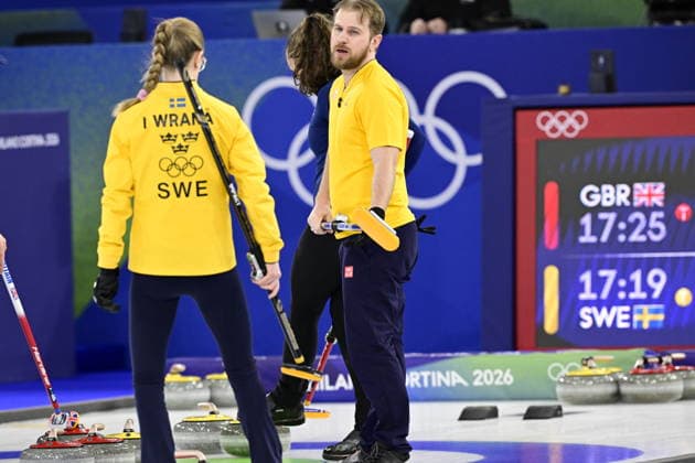 CORTINA, ITALY 20260209 Sweden s Rasmus Wrana and Isabella Wrana in the semi-final of mixed curling against Great Britain in Cortina. *** The image is included in the SPORTS PACKAGE. For others PAYMENT IMAGE ** CORTINA ITALY x10030x *** CORTINA, ITALY 20260209 Sweden s Rasmus Wrana and Isabella Wrana in the semi final of mixed curling against Great Britain in Cortina The image is included in the SPORTS PACKAGE For others PAYMENT IMAGE CORTINA ITALY x10030x  Copyright: xJonasxEkströmer TTx OLYMPICS 2026 MIXED CURLING SEMI-FINALS