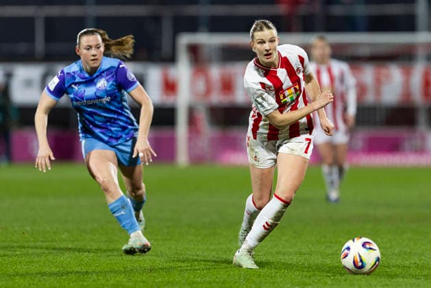 Google Pixel Women Bundesliga 1 FC Köln SGS Essen 09 02 2026 Anna Lena Stolze 1 FC Köln, 7 , Ramona Maier SGS Essen, 9 on matchday 17 of the Google Pixel Women Bundesliga in the match between 1 FC Köln and SGS Essen on 09 02 2026 at Franz Kremer Stadion in Cologne Copyright: xBEAUTIFULxSPORTS Meuselx
