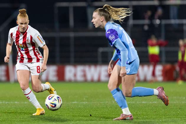 Google Pixel Women Bundesliga 1 FC Köln SGS Essen 09 02 2026 Laura Vogt 1 FC Köln, 8 , Maike Berentzen SGS Essen, 13 on matchday 17 of the Google Pixel Women Bundesliga in the match between 1 FC Köln and SGS Essen on 09 02 2026 at Franz Kremer Stadion in Cologne Copyright: xBEAUTIFULxSPORTS Meuselx