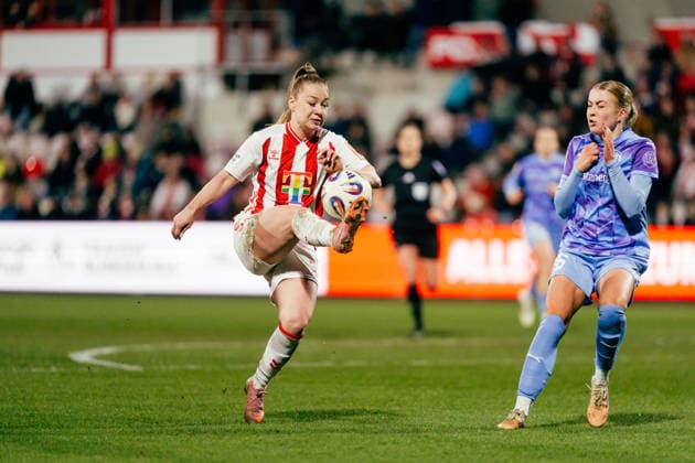 09 02 26, Women, Football, Google Pixel Women Bundesliga, Season 2025 2026, 1 FC Köln SGS Essen, 17 Matchday Weronika Zawistowska 10 1 FC Köln Ballannahme Köln Franz Kremer Stadion NRW Germany