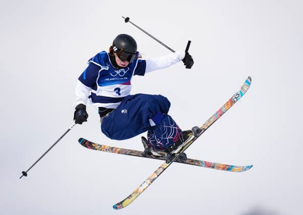 (260209) -- LIVIGNO, Feb. 9, 2026 -- Kirsty Muir of Britain competes during the freestyle skiing women s freeski slopestyle final at the Milan-Cortina 2026 Olympic Winter games, Winterspiele,Spiele, Summer games in Livigno, Italy, Feb. 9, 2026. ) (MICO2026)ITALY-LIVIGNO-OLYMPIC WINTER GAMES-FREESTYLE SKIING-WOMEN S FREESKI SLOPESTYLE-FINAL XiaxYifang 