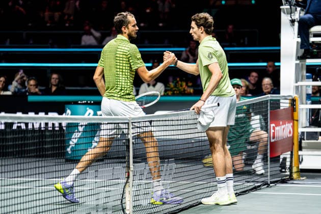 2026-02-09 ABN AMRO Open - Day One ROTTERDAM, NETHERLANDS - FEBRUARY 9: Daniil Medvedev, Ugo Humbert shake hands after the match during Day One of the ABN AMRO Open at Rotterdam Ahoy on February 9, 2026 in Rotterdam, Netherlands. (Photo by Gabriel Calvino Alonso BSR Agency) Rotterdam Netherlands Content not available for redistribution in The Netherlands directly or indirectly through any third parties. Copyright: xBSRxAgencyx