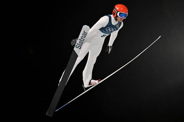 Predazzo, Italy, February 09th 2026. Mihnea Alexandru Spulber of Romania in action during the Ski jumping, Skispringen, Ski, nordisch Mens Normal Hill Individual competition of the Olympic Winter games, Winterspiele,Spiele, Summer games 2026 in Predazzo, Italy. (Photo by Igor Kupljenik Sports Press Photo)  Copyright: xIgorxKupljenikx xSPPx Sportspressphoto_SPR90593