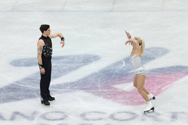 February 9, 2026, Milan, Lombardy, Italy: PIPER GILLES and PAUL POIRIER of Canada in the Ice Dance Rhythm Dance of the Figure skating, Eiskunstlauf Team Event at the Milano Cortina 2026 Winter Olympic Games, Olympische Spiele, Olympia, OS Milan Italy - ZUMAc179 20260209_oly_c179_075 Copyright: xMickaelxChavetx