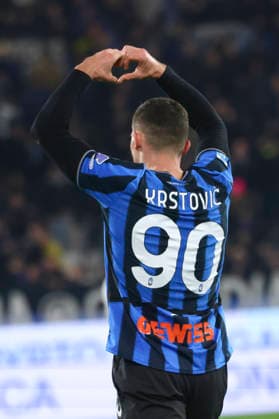 Atalanta BC V US Cremonese - Serie A Nikola Krstovic plays during the Serie A match between Atalanta BC and US Cremonese in Bergamo, Italy, on February 9, 2026, at New Balance Arena Bergamo Italy  Copyright: xMairoxCinquettix originalFilename:cinquetti-atalanta260209_npmd9.jpg