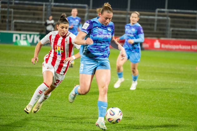 Germany Google Pixel Womens Bundesliga 2025 26 1 FC Köln vs SGS Essen, 17 Matchday 09 02 2026 Franz Kremer Stadion NRW Ramona Maier SGS Essn, 9 Martyna Wiankowska 1 FC Köln, 26 Copyright: xOrhanxHabashx