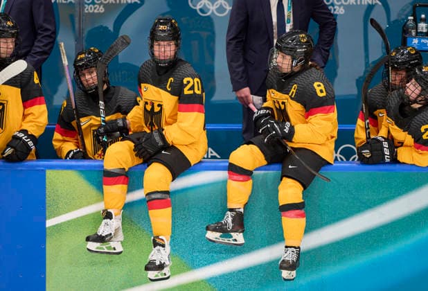Daria Gleissner of Germany Ronja Hark of Germany at the preliminary women Ice hockey, Eishockey match Group B Germany - France of the Milano Cortina 2026 Winter Olympic Games, Olympische Spiele, Olympia, OS at Milano Rho Ice Hockey Arena on February 9, 2026 in Milan, Italy.
