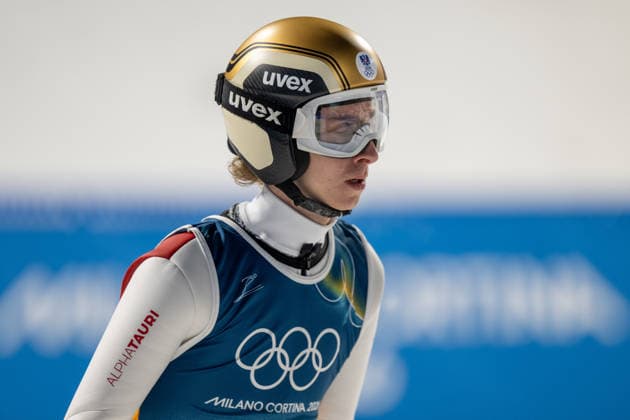 OLYMPICS - Winter Olympic Games, Olympische Spiele, Olympia, OS Milano Cortina 2026 VAL DI FIEMME,ITALY,09.FEB.26 - OLYMPICS, Ski jumping, Skispringen, Ski, nordisch - Winter Olympic Games Milano Cortina 2026, normal hill, men, individual. Image shows the disappointment of Daniel Tschofenig (AUT).  GEPAxpictures xOliverxLerch