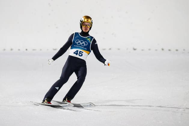 Predazzo, Italien 09. Februar 2026: Skispringen Einzel Normalschanze Männer - Olympia 2026 Im Bild: Philipp Raimund (GER) Ski jumping, Skispringen, Ski, nordisch Stadium *** Predazzo, Italy 09 February 2026 Ski Jumping Single Normal Hill Men Olympic Games 2026 In the picture Philipp Raimund GER Ski Jumping Stadium Copyright: xFotostandx xHettichx