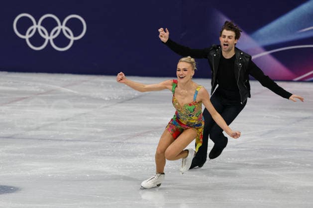 Winter Olympics - Figure skating, Eiskunstlauf Team Event Ice Dance-Rhythm Dance - Milan Phebe Bekker and James Hernandez of Team Great Britain compete in the figure skating team event ice dance-rhythm dance during the Milano Cortina 2026 Winter Olympic Games, Olympische Spiele, Olympia, OS at Milano Ice Skating Arena in Milan on February 9, 2026. Photo by Alexis Jumeau ABACAPRESS.COM Milan Italy  Copyright: xJMP ABACAx