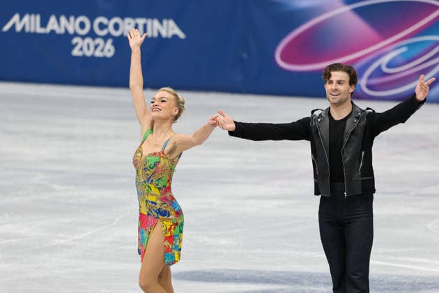 Winter Olympics - Figure skating, Eiskunstlauf Team Event Ice Dance-Rhythm Dance - Milan Phebe Bekker and James Hernandez of Team Great Britain compete in the figure skating team event ice dance-rhythm dance during the Milano Cortina 2026 Winter Olympic Games, Olympische Spiele, Olympia, OS at Milano Ice Skating Arena in Milan on February 9, 2026. Photo by Alexis Jumeau ABACAPRESS.COM Milan Italy  Copyright: xJMP ABACAx
