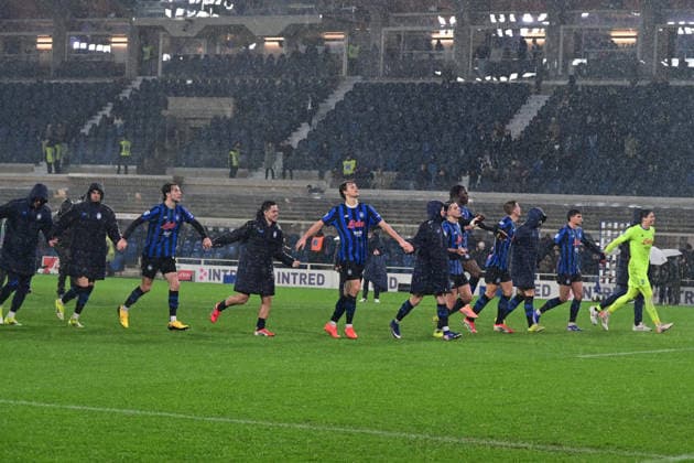 February 9, 2026, Bergamo, Lombardia: Atalanta™s players celebrate at the end of the Italian Serie A soccer match Atalanta BC vs US Cremonese at the New Balance Arena in Bergamo, Italy, 9 February 2026..ANSA MICHELE MARAVIGLIA. Soccer: Serie A; Atalanta-Cremonsese  - ZUMAa110 20260209_zaf_a110_043 Copyright: xMichelexMaravigliax