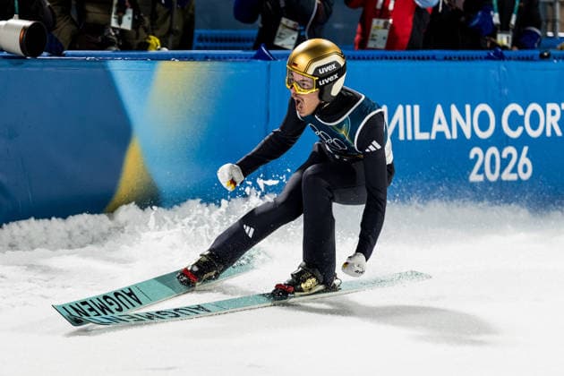 PREDAZZO, ITALY - FEBRUARY 9: Philipp Raimund ( Germany ) cheers after winning Gold during the Ski jumping, Skispringen, Ski, nordisch Men s Normal Hill Individual at the Milano Cortina 2026 Olympics at Predazzo Ski Jumping Stadium on day 3 of the Milano Cortina 2026 Olympics on February 9, 2026 in Predazzo, Italy. Editorial use only. Trentino-Suedtirol Italy Copyright: xSteffiexWunderlx
