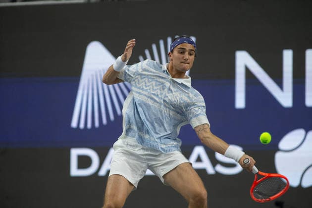 February 9, 2026, Frisco, Texas, USA: MATTIA BELLUCI (ITA) uses a forehand during a menÃ¢â‚¬â ¢s singles match at 2026 Nexo Dallas Open at The Ford Center at The Star in Frisco, Texas. Nakishima defeated Bellucci, 6:3, 6:4. Tennis 2026: Dallas Open: Nakishima 6:3, 6:4 Belluci  - ZUMAh193 20260209_zsp_h193_030 Copyright: xDanielxMcGregor-Huyerx