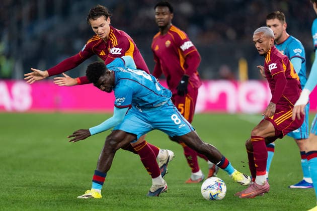 AS Roma v Cagliari Calcio - Serie A Enilive Daniele Ghilardi of AS Roma and Michel Ndary Adopo of Cagliari Calcio compete for the ball during the serie Serie A Enilive match between AS Roma and Cagliari Calcio at Stadio Olimpico on Febraury 9, 2026 in Rome, Italy Roma Stadio Olimpico Lazio Italy Copyright: xGiuseppexMaffiax SerieA_Roma-Cagliari_0902202609619