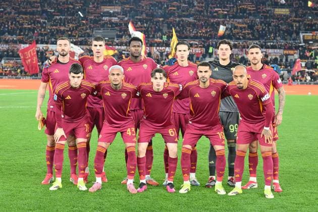 the starting line up of Roma during the match of 24th day of the Serie A Championship between A.S.Roma and Cagliari at the Olimpico Stadium on Feb 9, 2026 in Rome, Italy. during AS Roma vs Cagliari Calcio, Italian soccer Serie A match in Rome, Italy, February 09 2026  Copyright: xRobertoxRamaccia IPAxSportx xipa-agency.netx xx IPA_71196153 IPA_Agency_IPA71196153