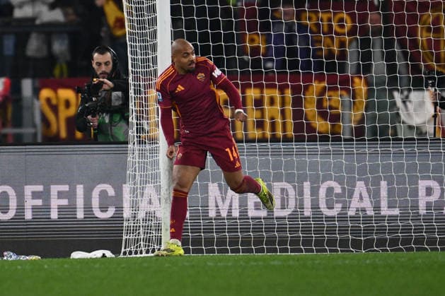 Donyell Malen of A.S. Roma celebrates after scoring the goal of 2-0 during the 24th day of the Serie A Championship between A.S. Roma and Cagliari Calcio at the Olympic Stadium on February 9, 2026 in Rome, Italy.  Copyright: xDomenicoxCippitelli IPAxSportx xipa-agency.netx xx IPA_71196174 IPA_Agency_IPA71196174