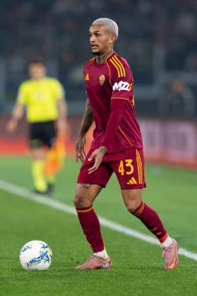 AS Roma v Cagliari Calcio - Serie A Enilive Wesley of AS Roma during the serie Serie A Enilive match between AS Roma and Cagliari Calcio at Stadio Olimpico on Febraury 9, 2026 in Rome, Italy Roma Stadio Olimpico Lazio Italy Copyright: xGiuseppexMaffiax SerieA_Roma-Cagliari_0902202603089