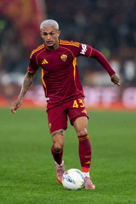 AS Roma v Cagliari Calcio - Serie A Enilive Wesley of AS Roma during the serie Serie A Enilive match between AS Roma and Cagliari Calcio at Stadio Olimpico on Febraury 9, 2026 in Rome, Italy Roma Stadio Olimpico Lazio Italy Copyright: xGiuseppexMaffiax SerieA_Roma-Cagliari_0902202603132