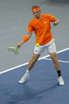 February 9, 2026, Frisco, Texas, USA: ALEJANDRO DAVIDOVICH FOKINA (ESP) uses a forehand during a menÃ¢â‚¬â ¢s singles match at 2026 Nexo Dallas Open at The Ford Center at The Star in Frisco, Texas. Fokina defeated Svadja 6:4, 7:6. Tennis 2026: Dallas Open: Fokina 6:4, 7:6 Svadja  - ZUMAh193 20260209_zsp_h193_052 Copyright: xDanielxMcGregor-Huyerx