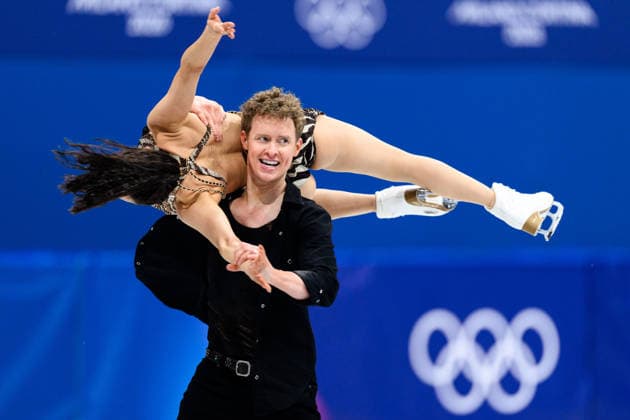 260209 Madison Chock and Evan Bates of USA compete in the Figure skating, Eiskunstlauf ice dance - rhythm dance program during day 3 of the 2026 Winter Olympics on February 9, 2026 in Milan. Photo: Emma Wallskog BILDBYRAN kod EW EW0625 konstakning figure skating kunstlop isdans Olympic Games, Olympische Spiele, Olympia, OS olympics winter olympics os ol olympiska spel vinter-os olympiske leker milano cortina 2026 milan cortina 2026 milano cortina 2026 olympic games milano cortina 2026 winter olympic games milano cortina-os milano cortina-ol vinter-ol 3 bbeng *** 260209 Madison Chock and Evan Bates of USA compete in the figure skating ice dance rhythm dance program during day 3 of the 2026 Winter Olympics on February 9, 2026 in Milan Photo Emma Wallskog BILDBYRAN kod EW EW0625 konstakning figure skating kunstlop icedans olympic games olympics winter olympics os ol olympiska spel vinter os olympiske leker milano cortina 2026 milan cortina 2026 milano cortina 2026 olympic games milano cortina 2026 winter olympic games milano cortina os milano cortina ol vinter ol 3 bbeng  Copyright: EMMAxWALLSKOG BB260209EW107