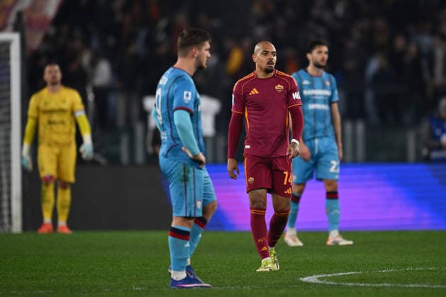 AS Roma v Cagliari Calcio - Serie A Donyell Malen of A.S. Roma celebrates after scoring the goal to make it 2-0 during the 24th day of the Serie A Championship between A.S. Roma and Cagliari Calcio at the Olympic Stadium in Rome, Italy, on February 9, 2026. Rome Italy Italy  Copyright: xDomenicoxCippitellix originalFilename:cippitelli-asromaca260209_np8Es.jpg