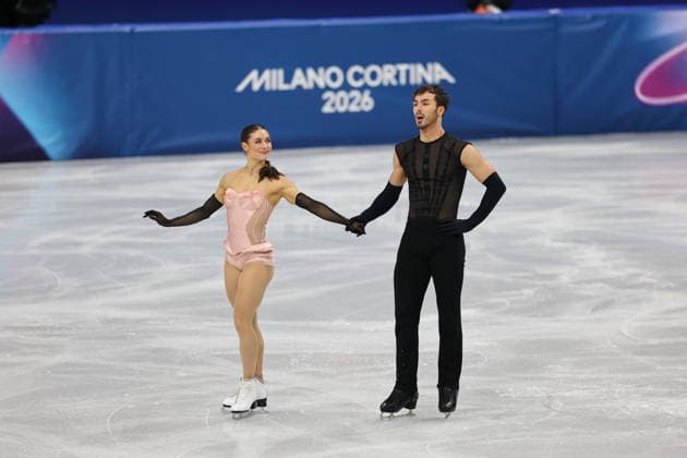 Winter Olympics - Laurence Fournier Beaudry and Guillaume Cizeron At Figure skating, Eiskunstlauf Team Event Ice Dance-Rhythm Dance Laurence Fournier Beaudry and Guillaume Cizeron of Team France compete in the figure skating team event ice dance-rhythm dance during the Milano Cortina 2026 Winter Olympic Games, Olympische Spiele, Olympia, OS at Milano Ice Skating Arena in Milan on February 9, 2026. Photo by Alexis Jumeau ABACAPRESS.COM Milan Italy  Copyright: xJumeauxAlexis ABACAx