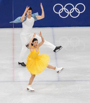 February 9, 2026, Milan, Lombardy, USA: SHIYUE WANG and LIU XINYU of China perform during the Team Event - Ice Dance - Rhythm Dance competition at the Milano Ice Skating Arena for the Milano Cortina 2026 Winter Olympics in Milan, Italy. Olympics 2026: Milano Cortina: Team Event Ice Dance Rhythm Dance  - ZUMAa161 20260209_aaa_a161_074 Copyright: xWalterxG.xArcexSr.x