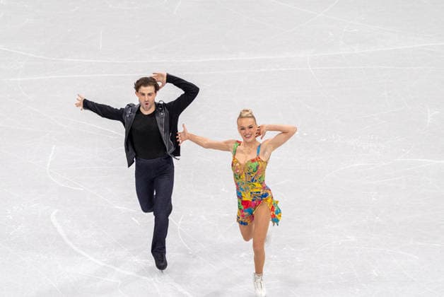 February 9, 2026, Milan, Lombardy, USA: PHEBE BEKKER and JAMES HERNANDEZ of Great Britain perform during the Team Event - Ice Dance - Rhythm Dance competition at the Milano Ice Skating Arena for the Milano Cortina 2026 Winter Olympics in Milan, Italy. Milan USA - ZUMAa161 20260209_aaa_a161_079 Copyright: xWalterxG.xArcexSr.x