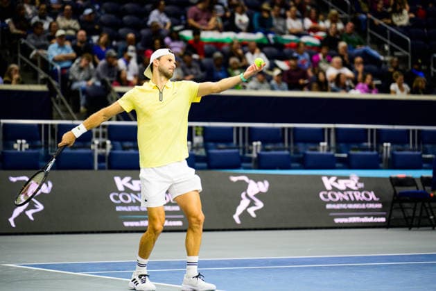 February 9, 2026, Frisco, Texas, USA: GRIGOR DIMITROV prepares to serve the ball during his doubles match against Ben Shelton & Aleksandar Kovacevic at the Dallas Open round of 16. Ben Shelton & Aleksandar Kovacevic defeat Grigor Dimitrov & Georgi Georgiev in 3 sets. 5:7, 7:6, and 10:3. Frisco USA - ZUMAm348 20260209_znp_m348_011 Copyright: xLuisxRevillaxMatax