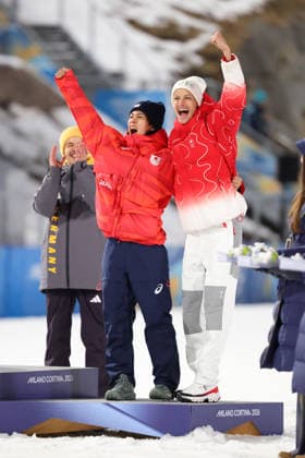 (L-R) Ren Nikaido (JPN), DESCHWANDEN Gregor (SUI), FEBRUARY 9, 2026 - Ski jumping, Skispringen, Ski, nordisch : Men s Individual Normal Hill Medal ceremony during the Milano Cortina 2026 Olympic Winter games, Winterspiele,Spiele, Summer games at Predazzo Ski Jumping Stadium in Predazzo, Italy. Noxthirdxpartyxsales  aflo_319153024