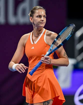 WTA, Tennis Damen Qatar TotalEnergies Open 2026-round of 32 in Doha - 09 Feb 2026 Amanda Anisimova of the United States reacts during her round of 32 match against Karolina Pliskova of the Czech Republic (not pictured) at the WTA Qatar TotalEnergies Open 2026 tennis tournament at the Khalifa International Tennis Complex Karolina Pliskova won the match after Amanda Anisimova retired, with the score 7-5, 6-7, 4-1. Karolina Pliskova won the match after Amanda Anisimova retired, with the score 7-5, 6-7, 4-1. Doha Qatar Copyright: xNoushadxVariyattiyakkalx xSOPAxImagesx NVRITYAKAL3-013