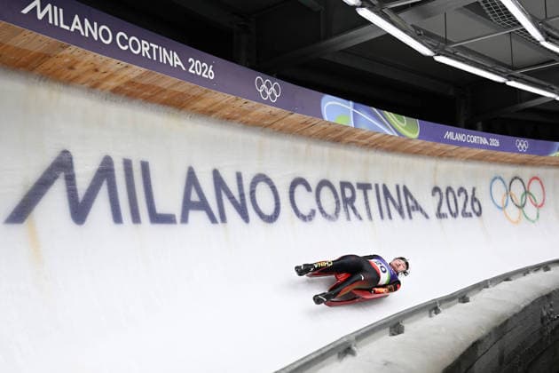 260209 -- CORTINA D AMPEZZO, Feb. 9, 2026 -- Wang Peixuan of China competes during the luge women s singles run 2 at the Milan-Cortina 2026 Olympic Winter games, Winterspiele,Spiele, Summer games in Cortina, Italy, Feb. 9, 2026. MICO2026ITALY-CORTINA D AMPEZZO-OLYMPIC WINTER GAMES-LUGE-WOMEN S SINGLES LianxYi  (MICO2026)ITALY-CORTINA D AMPEZZO-OLYMPIC WINTER GAMES-LUGE-WOMEN S SINGLES IMAGO LianxYi  imago images 0847200580