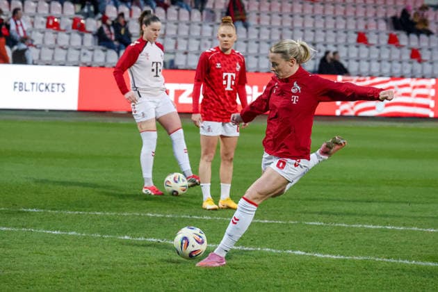 09 02 2026, xsscx, Frauen Fussball, 1 FC Koeln SGS Essen, 1 Fussball Bundesliga, 17 Spieltag, Franz Kremer Stadion, Saison 2025 2026 Sandra Maria Jessen 1 FC Koeln 6 DFB regulations prohibit any use of photographs as image sequences and or quasi video Photo xSandraxScherningxPressefotoKochx Nordrhein Westfalen Germany