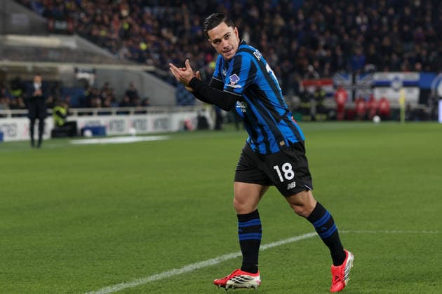 Atalanta BC vs Cremonese Italy, Bergamo, 2026 02 09: Giacomo Raspadori (Atalanta) good play celebration in the first half during soccer game Atalanta BC vs Cremonese, Serie A EniLive 2025-2026, day 24 at New Balance Arena Bergamo Lombardy Italy Copyright: xFabrizioxAndreaxBertanix