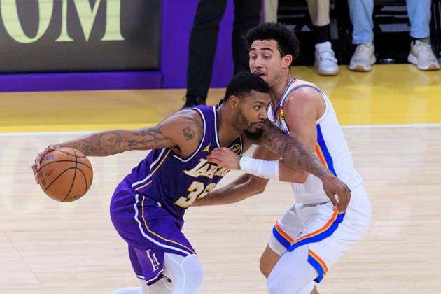 February 9, 2026, Los Angeles, California, USA: Marcus Smart 36 of the Los Angeles Lakers drives as Jared McCain 3 of the Oklahoma City Thunder defends during their regular season NBA, Basketball Herren, USA game on Monday February 9, 2026 at Crypto.com Arena in Los Angeles, California. Lakers lose to Thunder, 110-119. ARIANA RUIZ PI Los Angeles USA - ZUMAp124 20260209_zaa_p124_034 Copyright: xArianaxRuizx